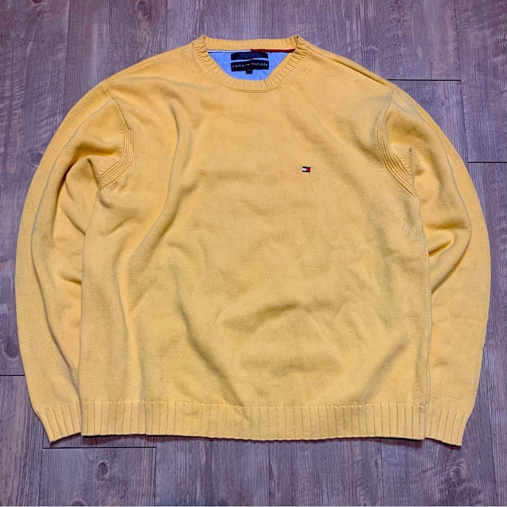 Yellow Tommy Hilfigure Crewneck Sweater SZ XL